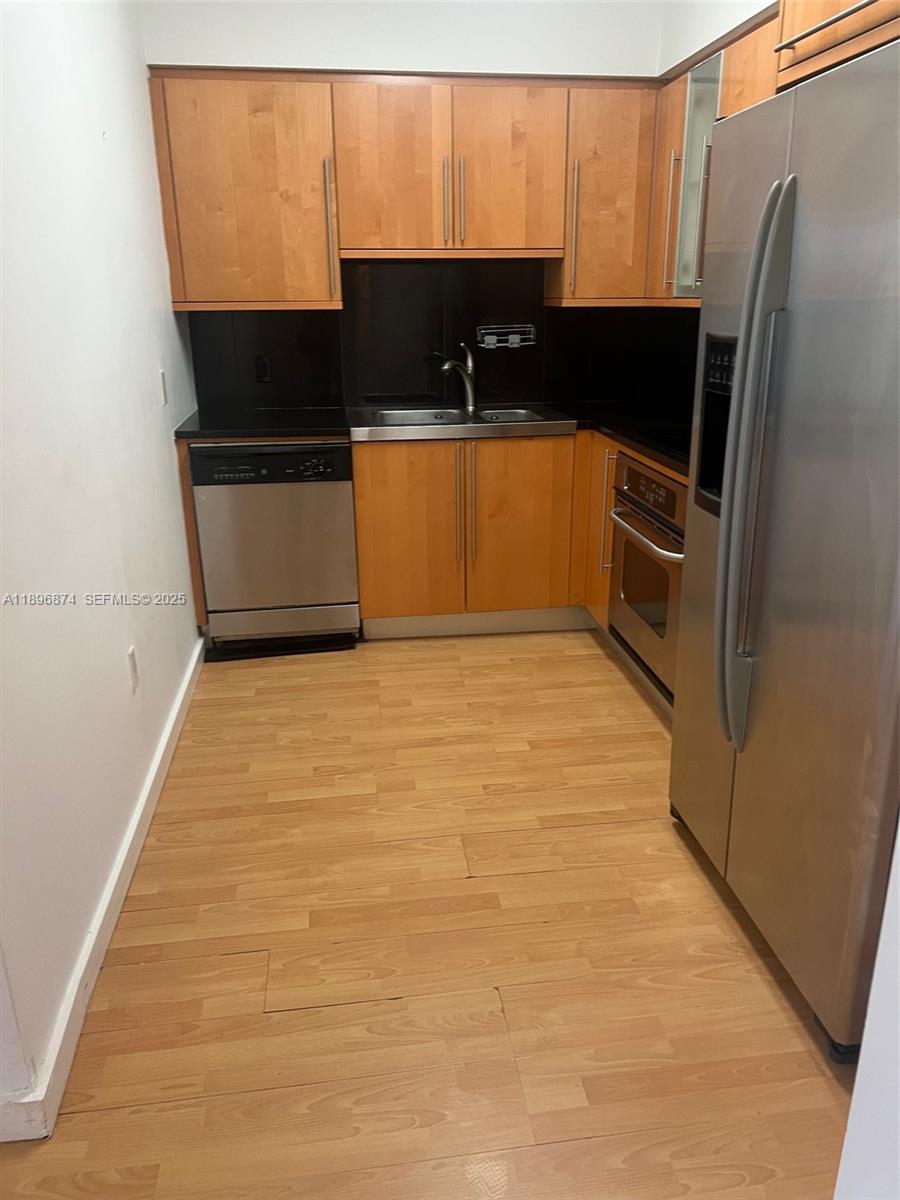 6365 Collins Ave #1105, Miami Beach FL 33141