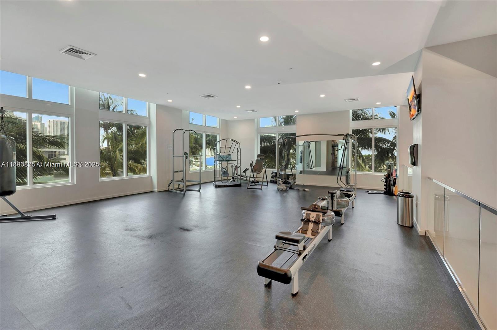 1900 N Bayshore Dr #3605, Miami FL 33132