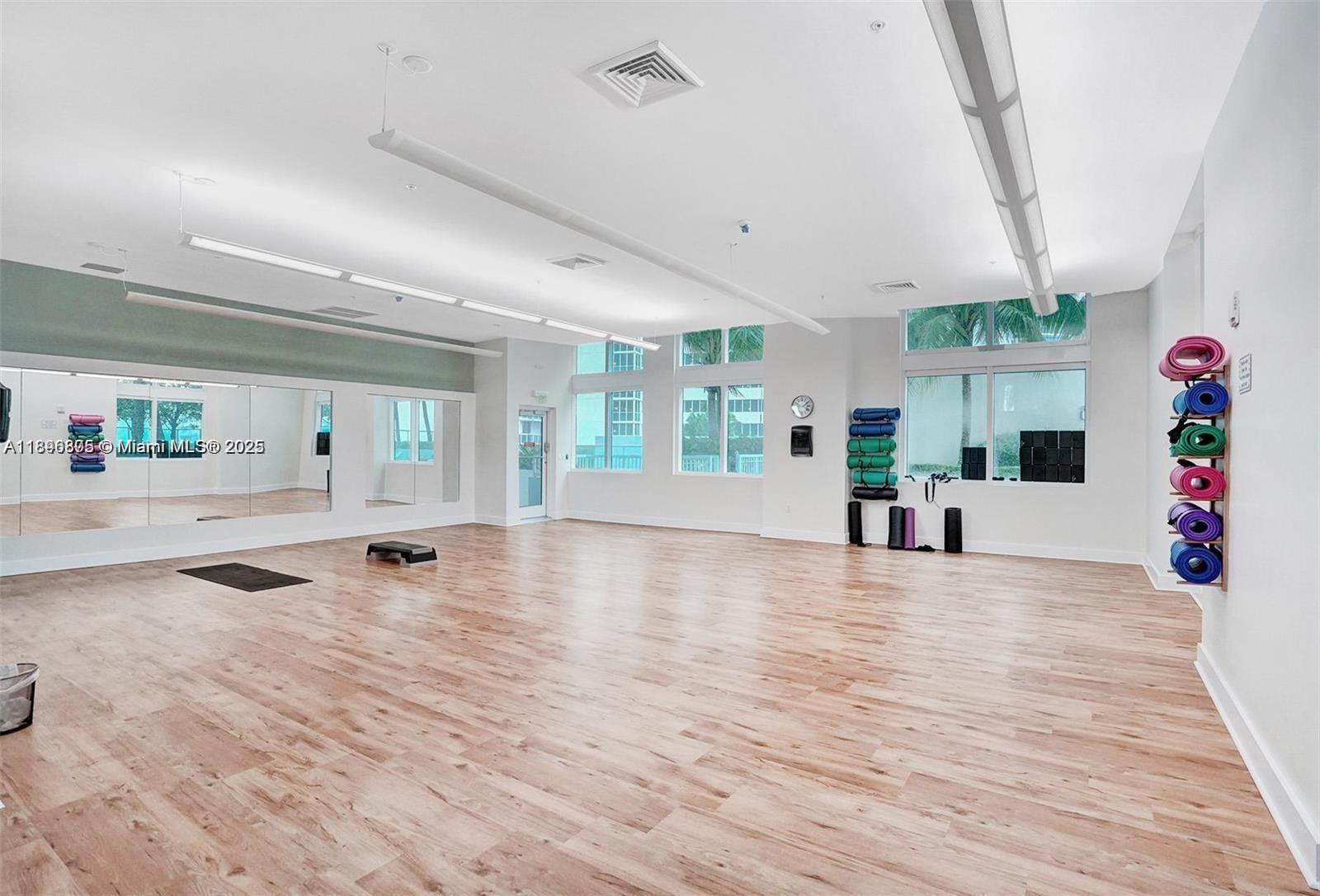 1900 N Bayshore Dr #3605, Miami FL 33132