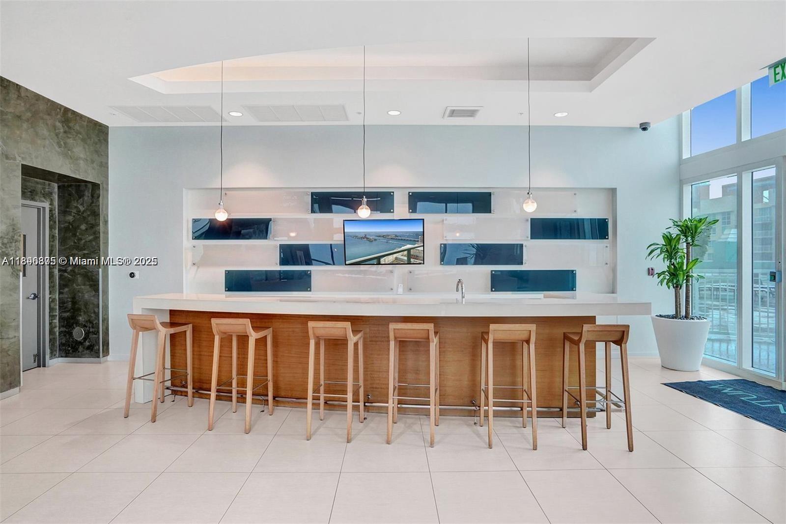 1900 N Bayshore Dr #3605, Miami FL 33132