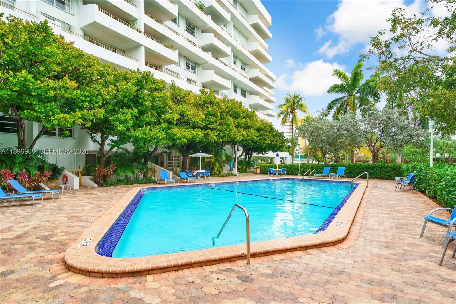 155 Ocean Lane Dr #302, Key Biscayne FL 33149