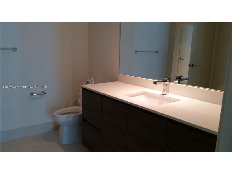 1100 S MIAMI AV #1011, Miami FL 33130
