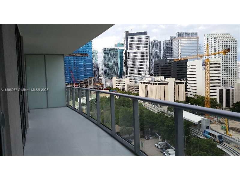 1100 S MIAMI AV #1011, Miami FL 33130