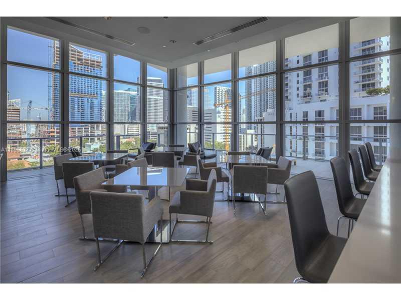 1100 S MIAMI AV #1011, Miami FL 33130