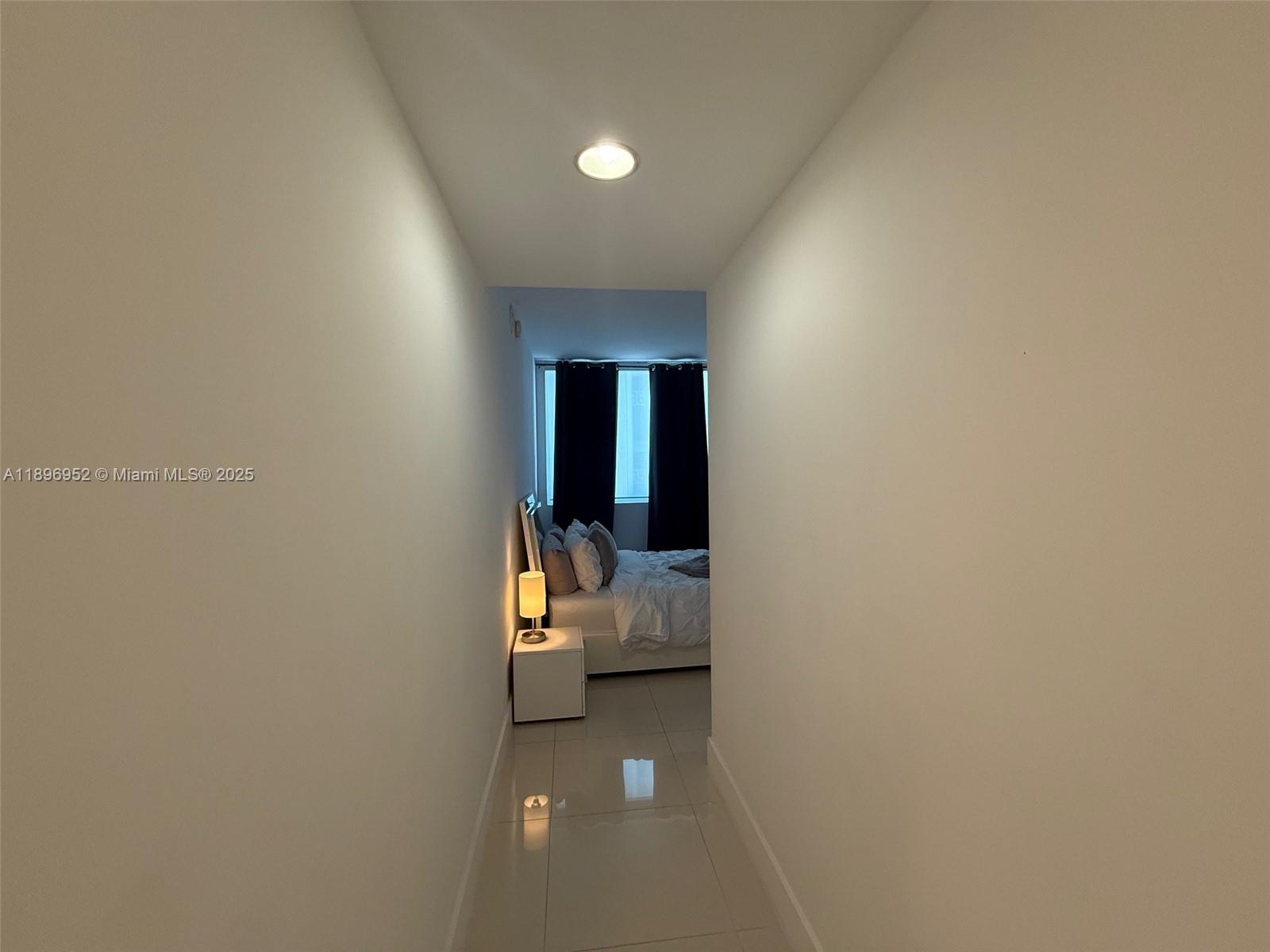 244 Biscayne Blvd #3708, Miami FL 33132