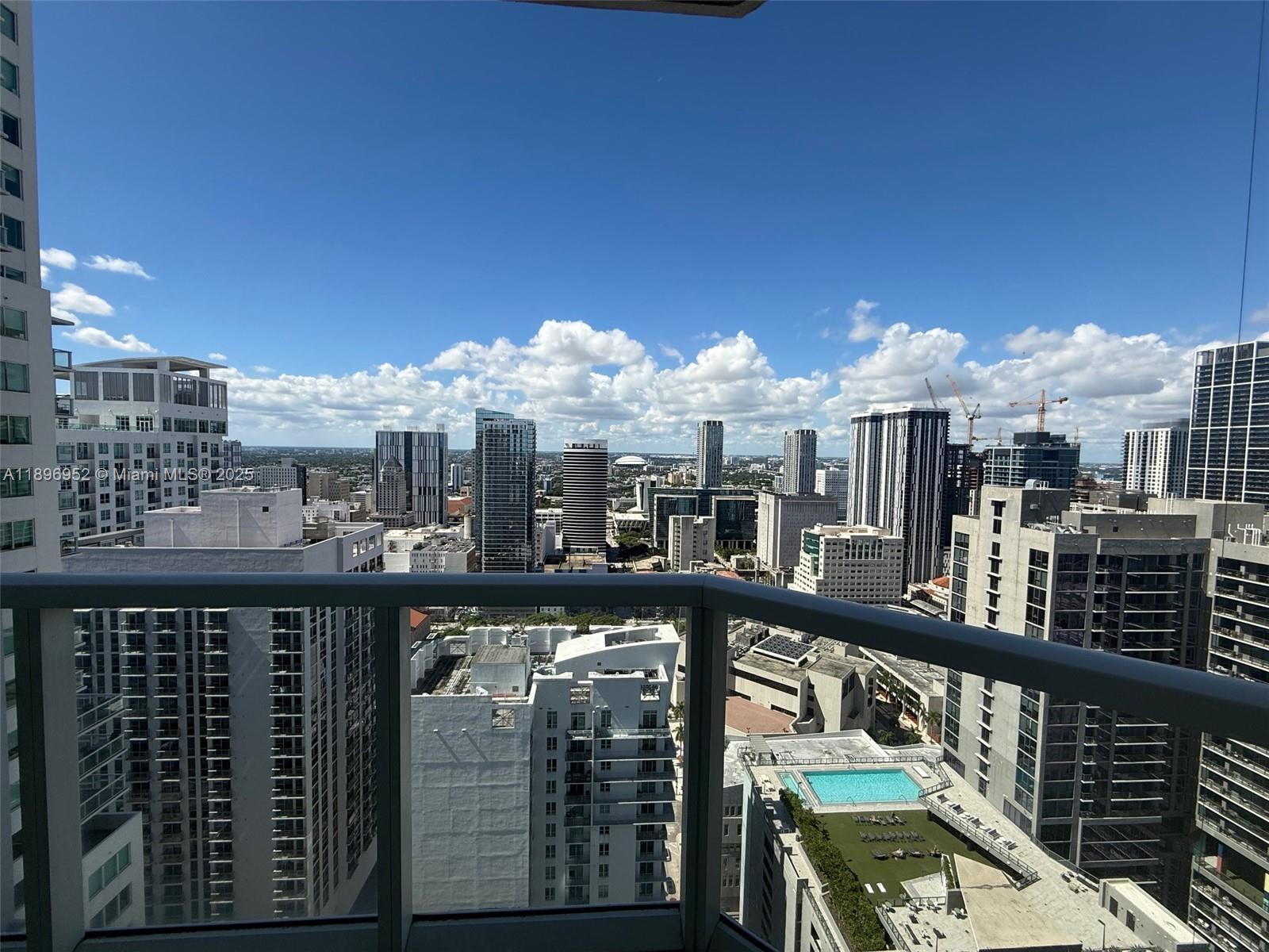 244 Biscayne Blvd #3708, Miami FL 33132