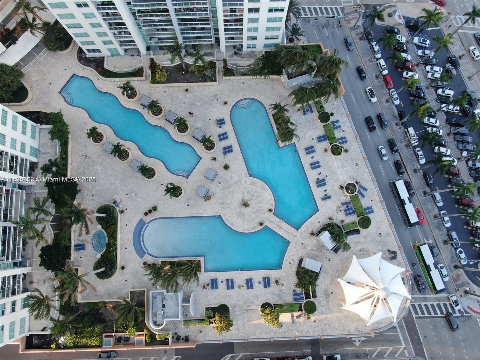 244 Biscayne Blvd #3708, Miami FL 33132