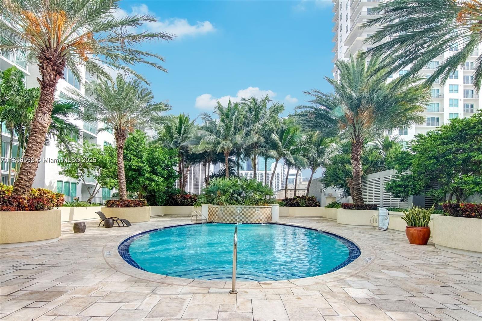 244 Biscayne Blvd #3708, Miami FL 33132
