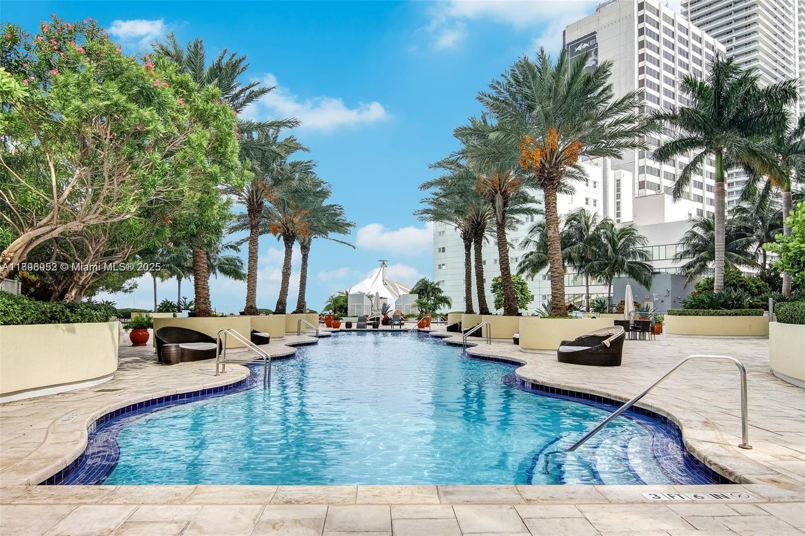 244 Biscayne Blvd #3708, Miami FL 33132