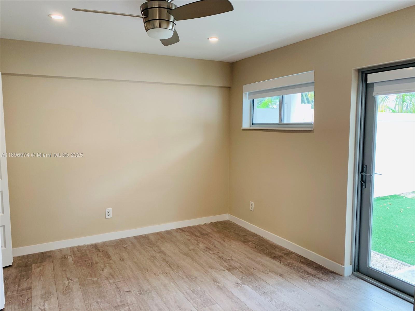 2412 NE 26th St #4, Fort Lauderdale FL 33305
