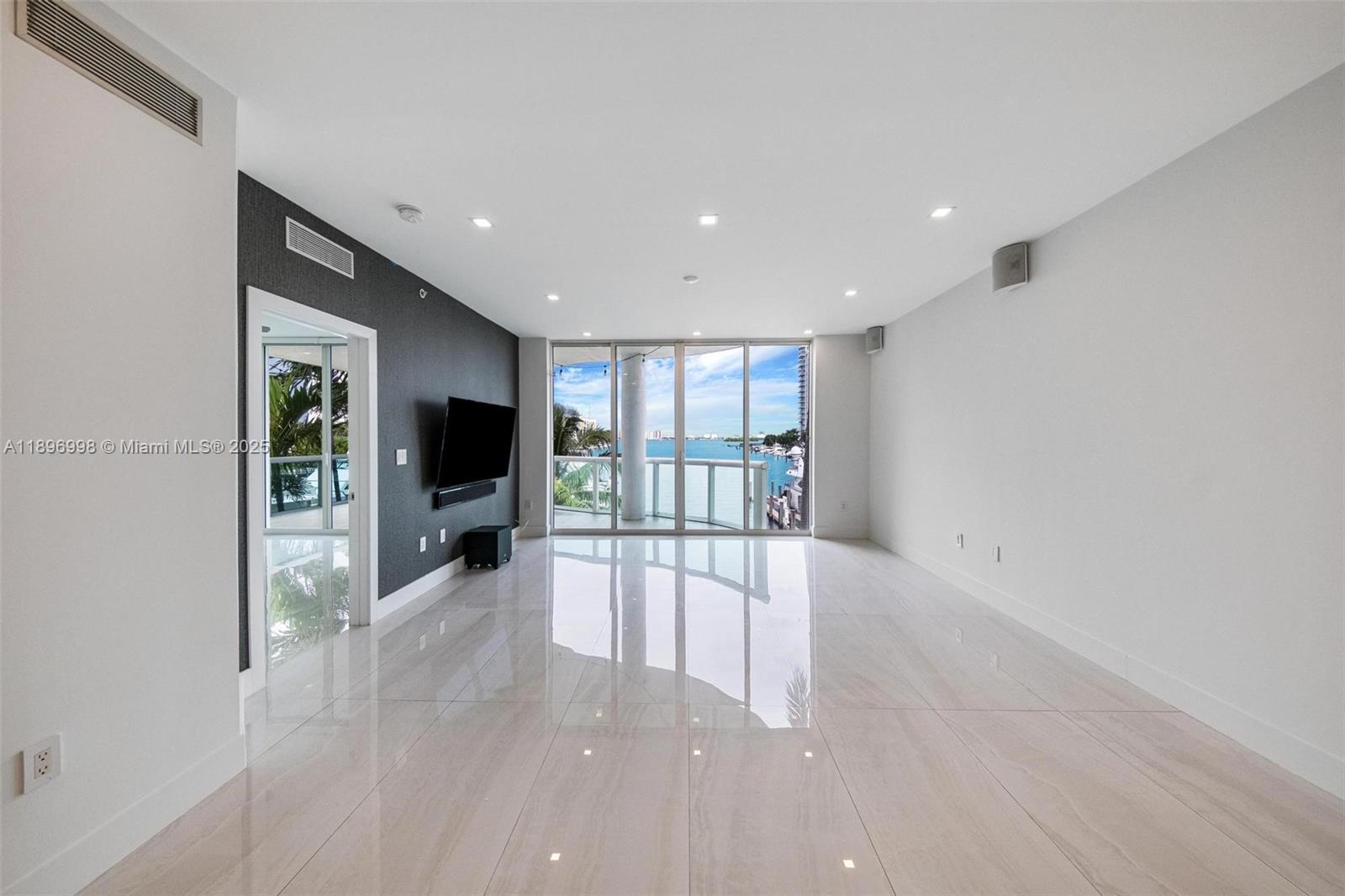 7918 Harbor Island Dr #207, North Bay Village FL 33141