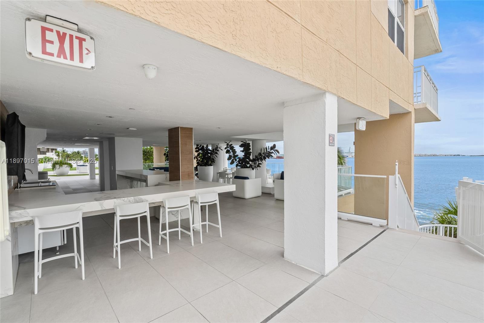770 Claughton Island Dr #1010, Miami FL 33131