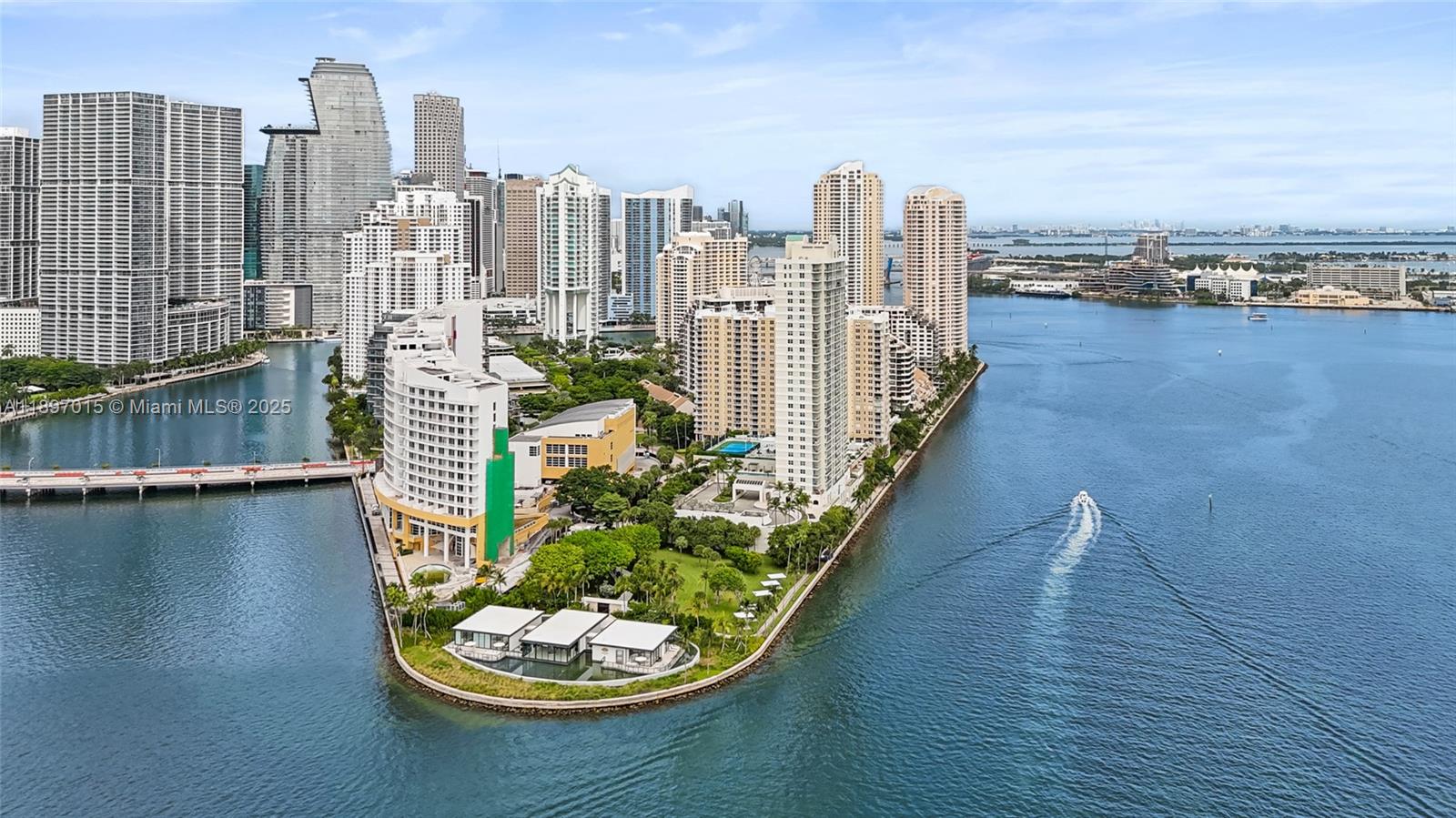 770 Claughton Island Dr #1010, Miami FL 33131
