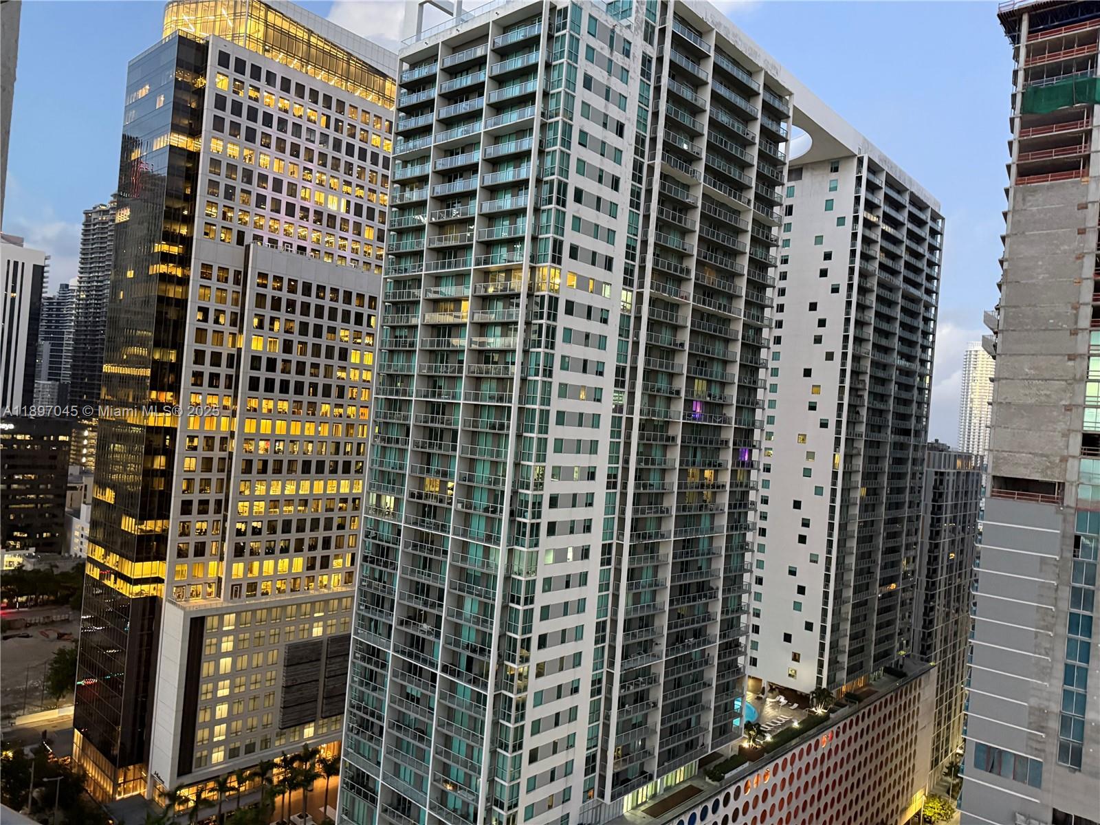 485 Brickell Ave #2606, Miami FL 33131