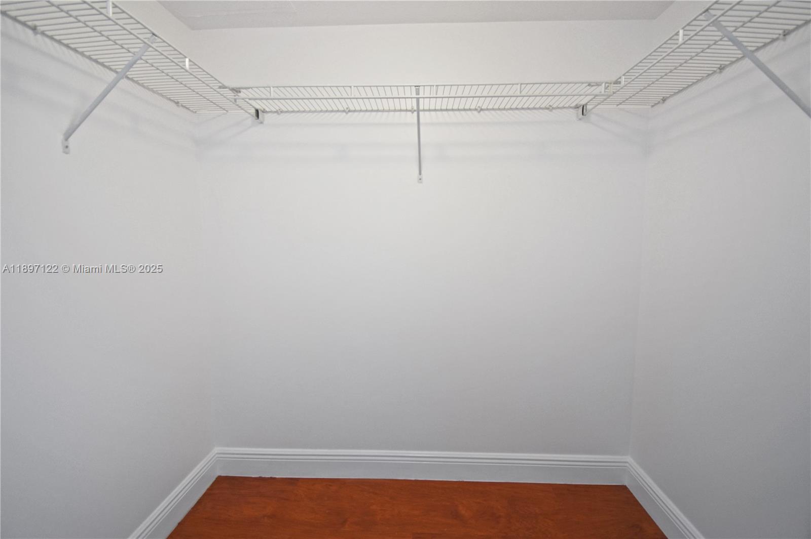 1800 N Bayshore Dr #2208, Miami FL 33132