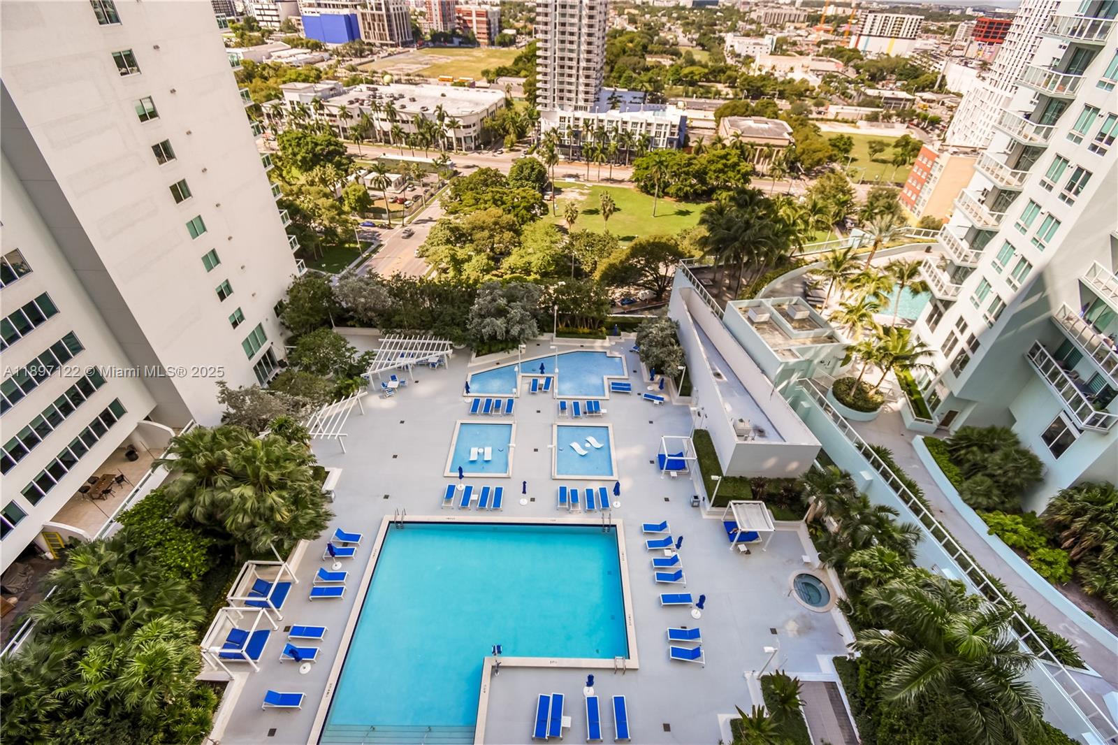 1800 N Bayshore Dr #2208, Miami FL 33132