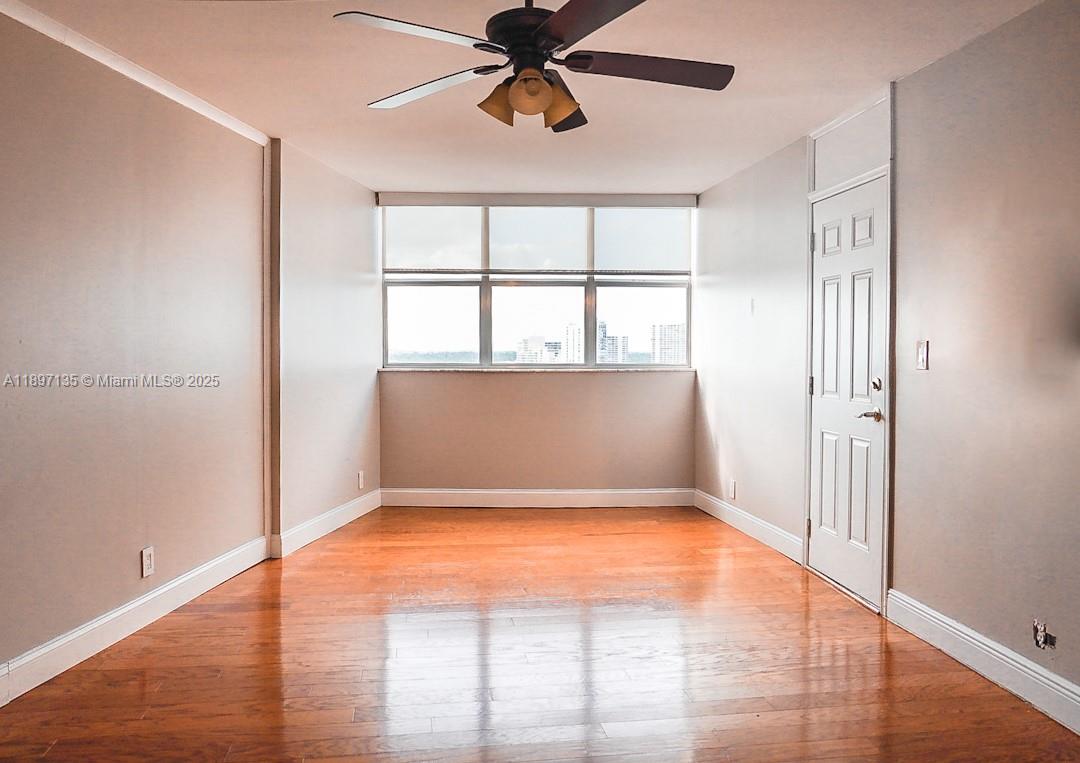 100 Golden Isles Dr #10, Hallandale Beach FL 33009