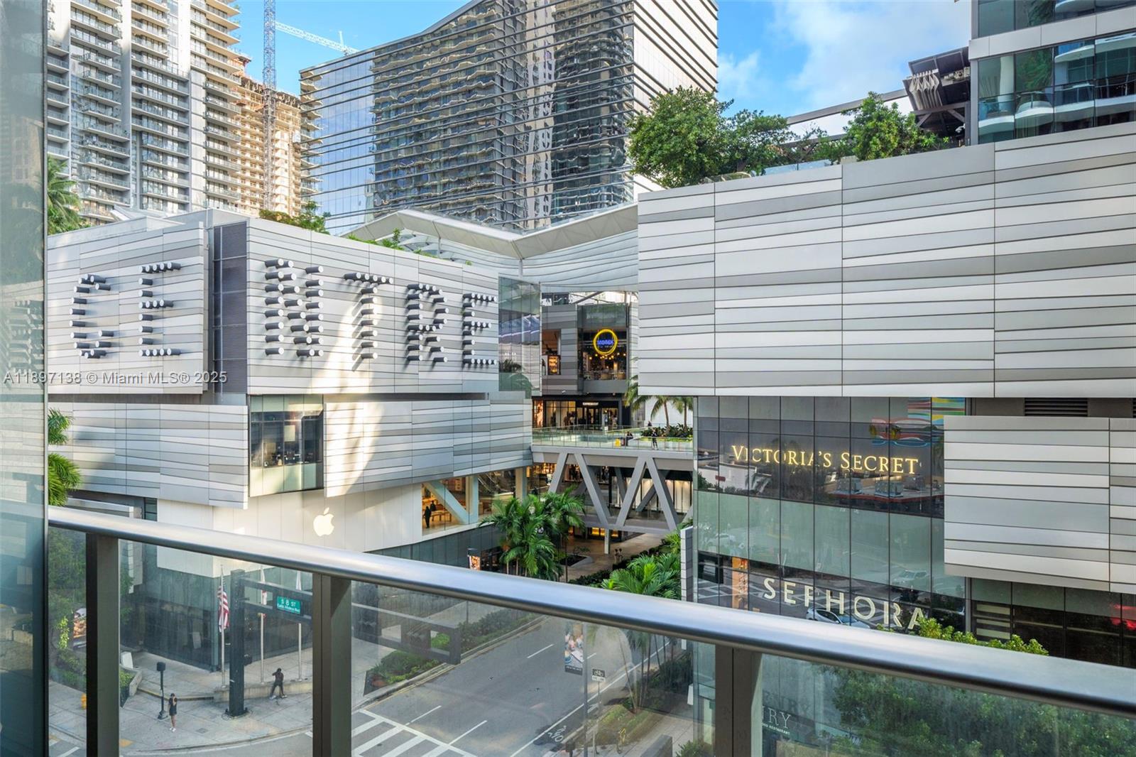 801 S Miami Ave #402, Miami FL 33130