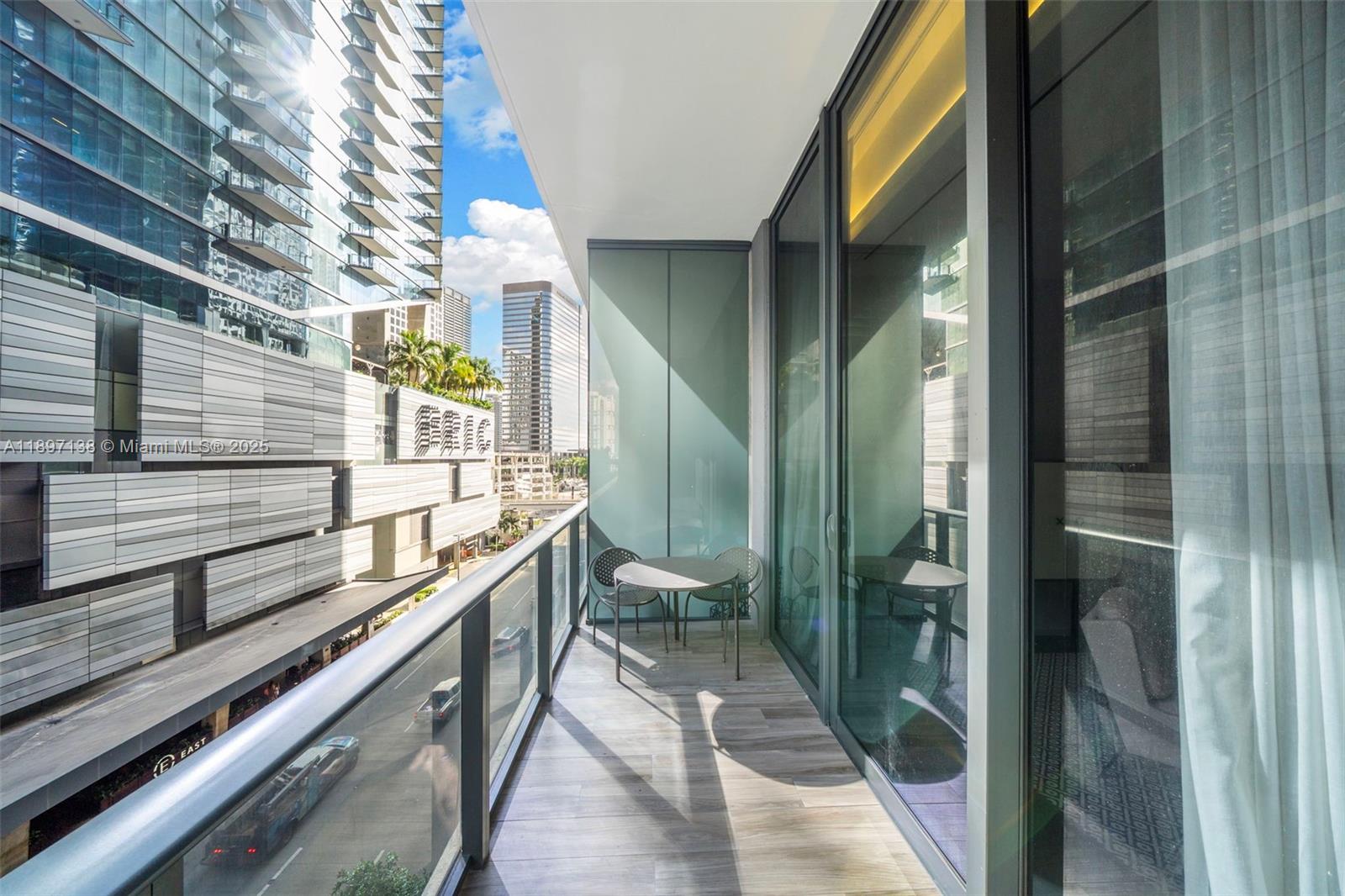 801 S Miami Ave #402, Miami FL 33130
