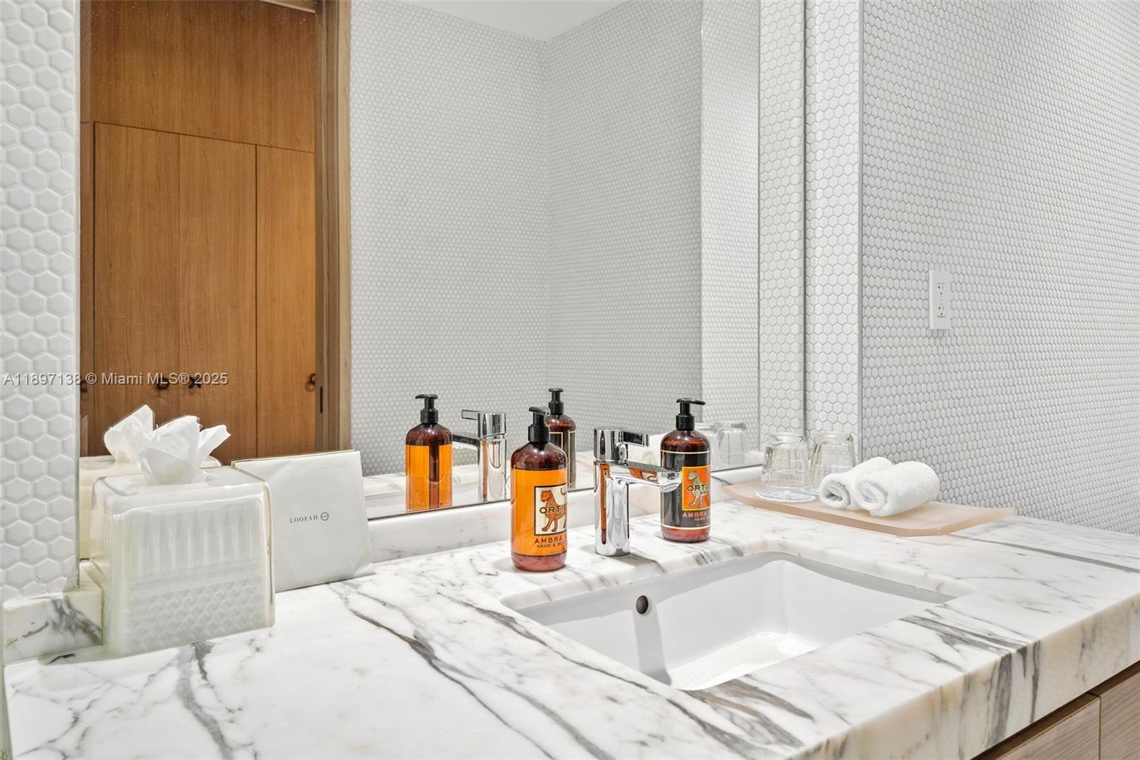 801 S Miami Ave #402, Miami FL 33130
