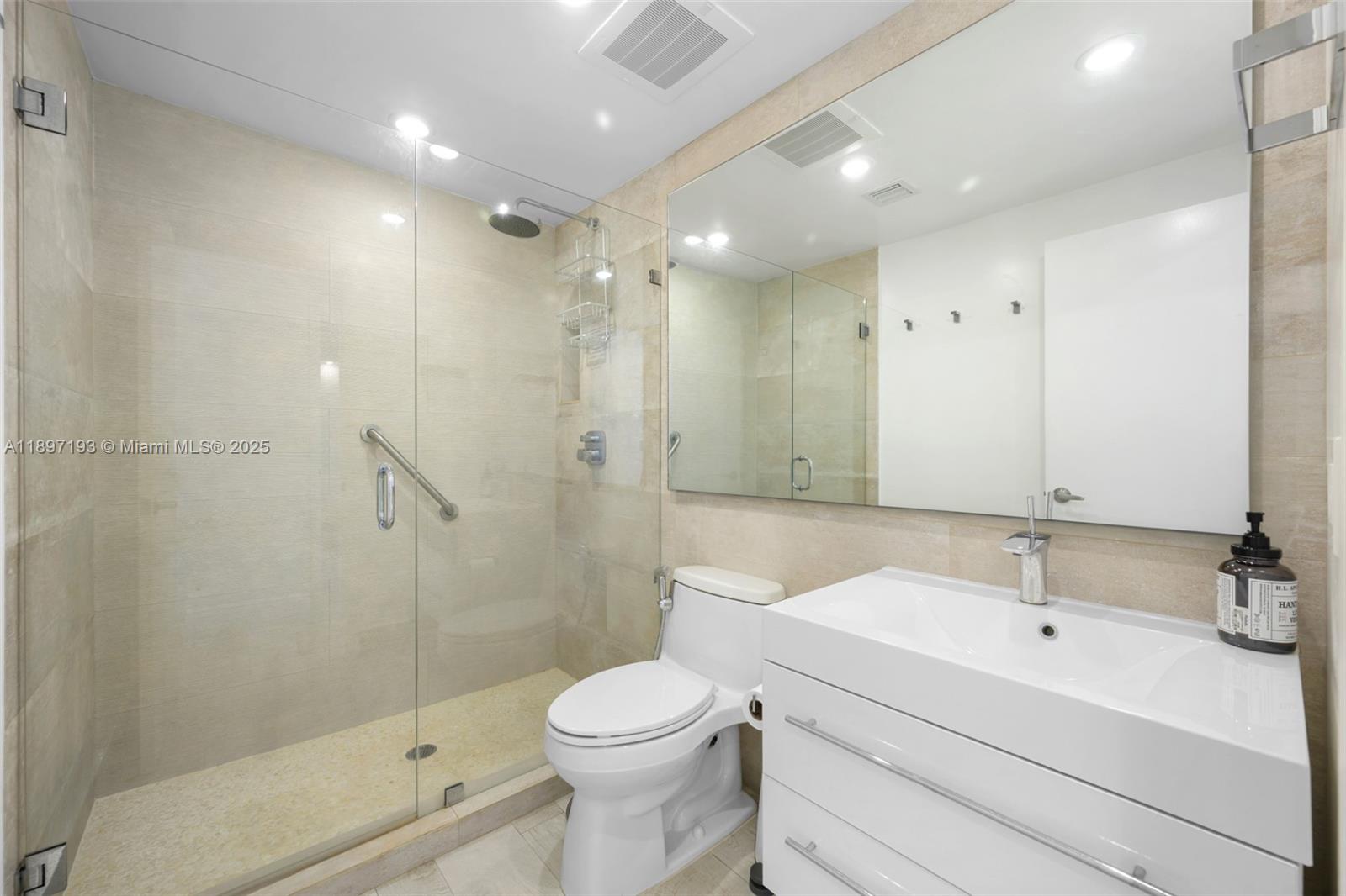 5000 N Ocean Blvd #1710, Lauderdale By The Sea FL 33308