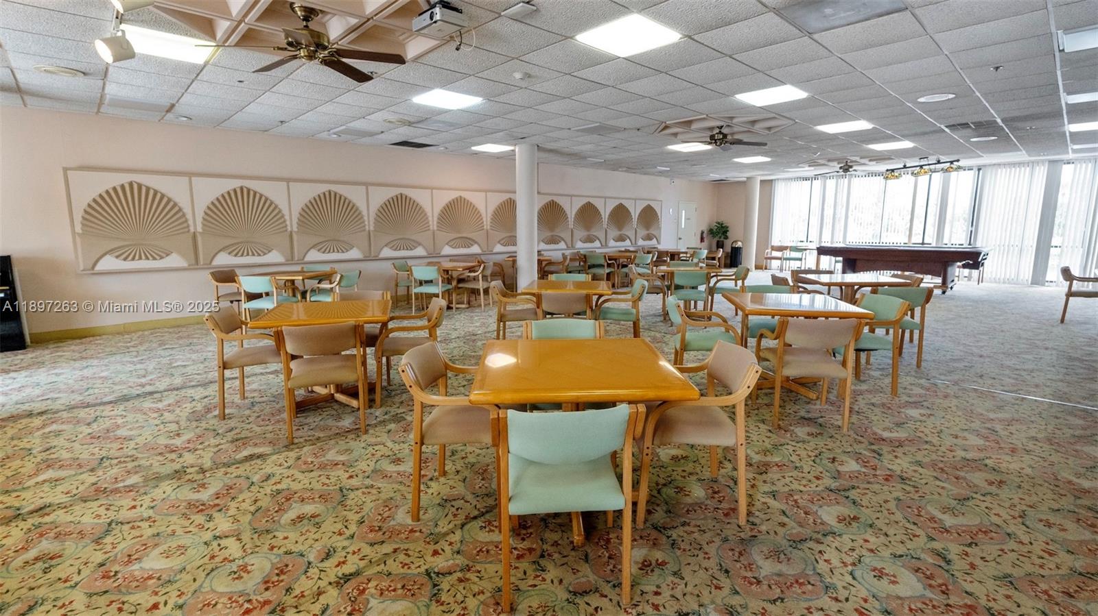 3701 N Country Club Dr #606, Aventura FL 33180