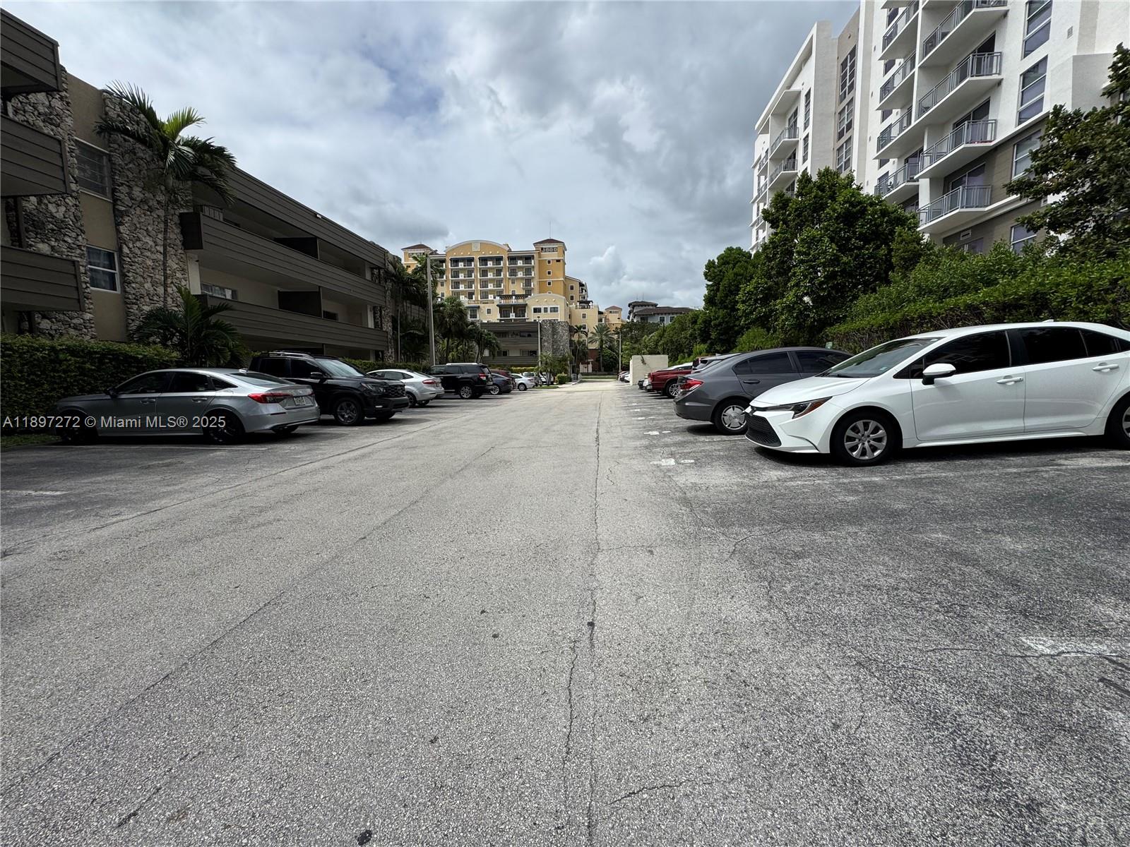 8315 SW 72nd Ave #101B, Miami FL 33143