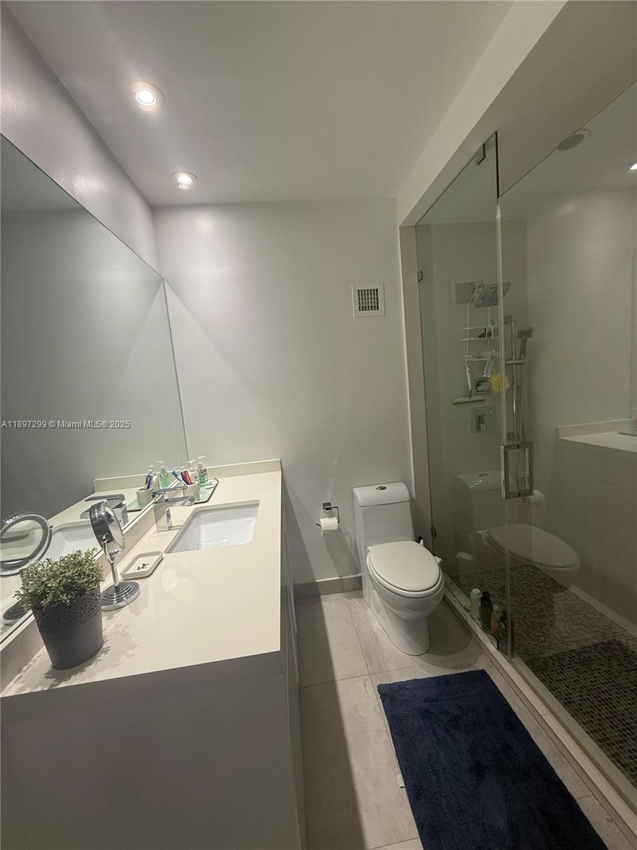 1200 West Ave #PH17, Miami Beach FL 33139