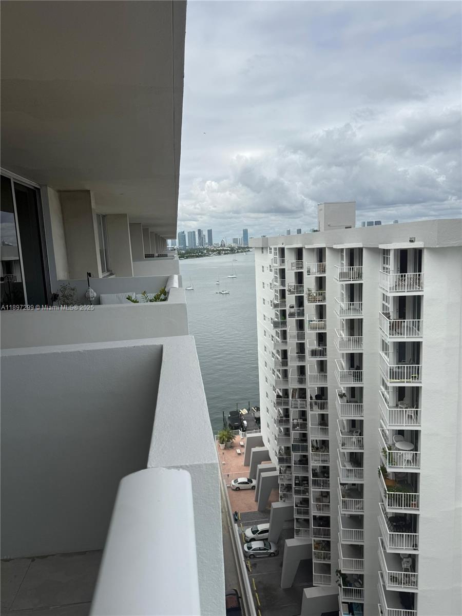 1200 West Ave #PH17, Miami Beach FL 33139