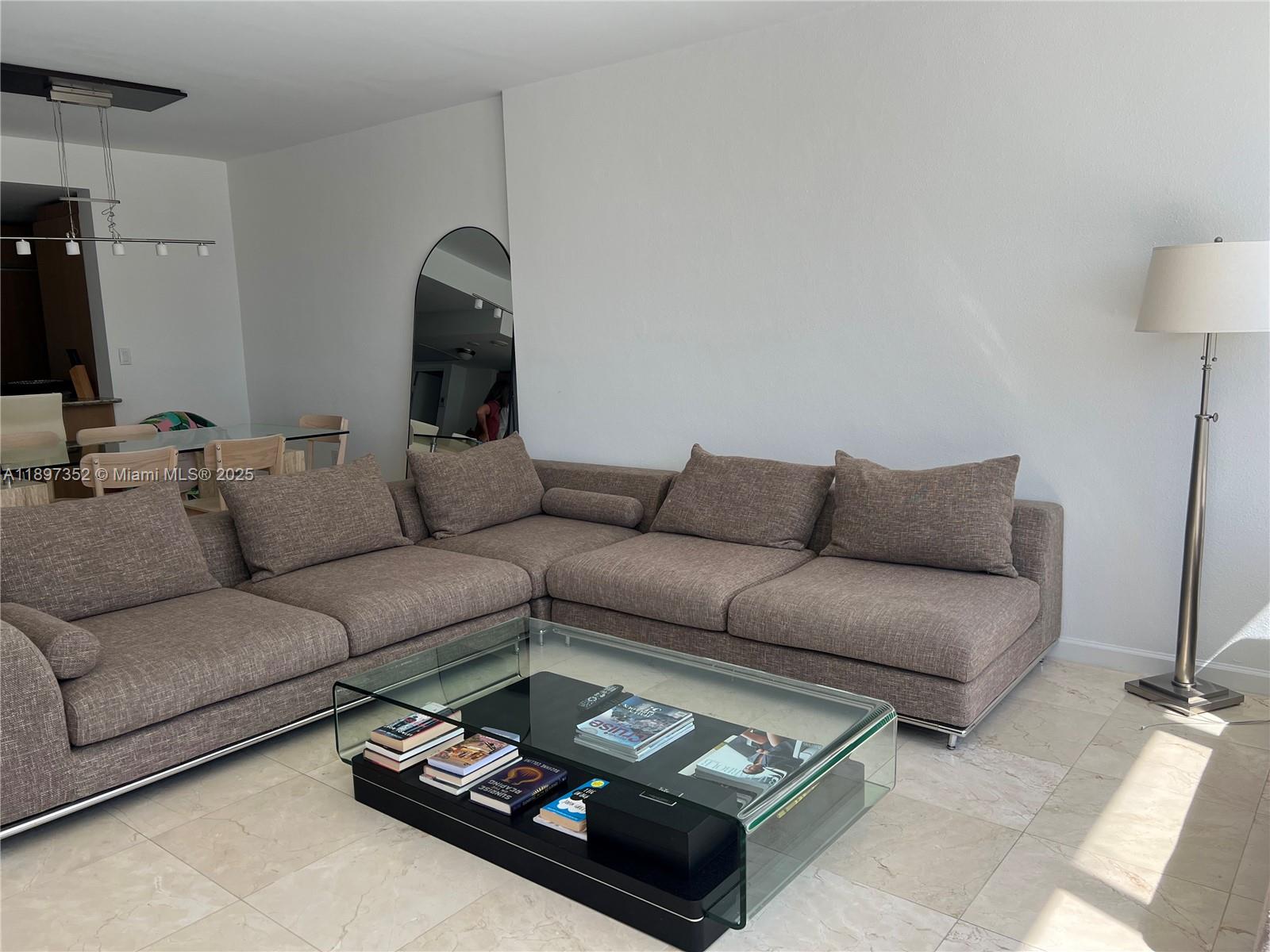 10275 Collins Ave #214, Bal Harbour FL 33154
