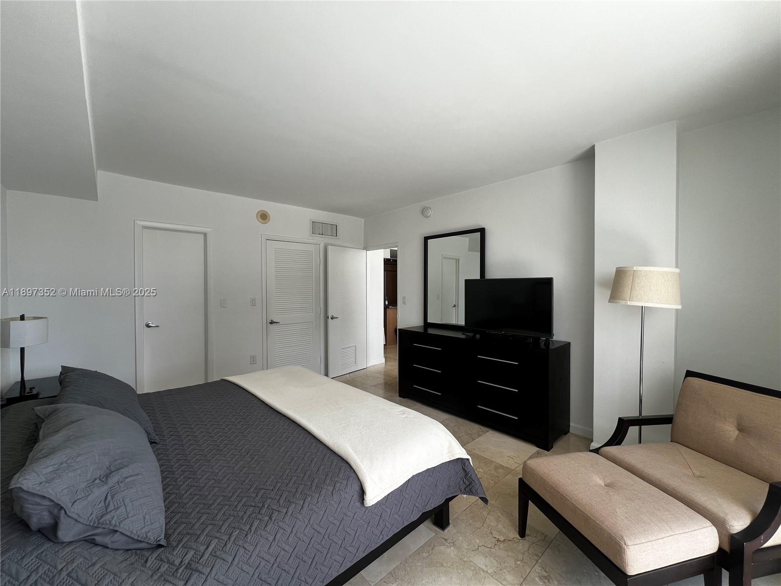 10275 Collins Ave #214, Bal Harbour FL 33154
