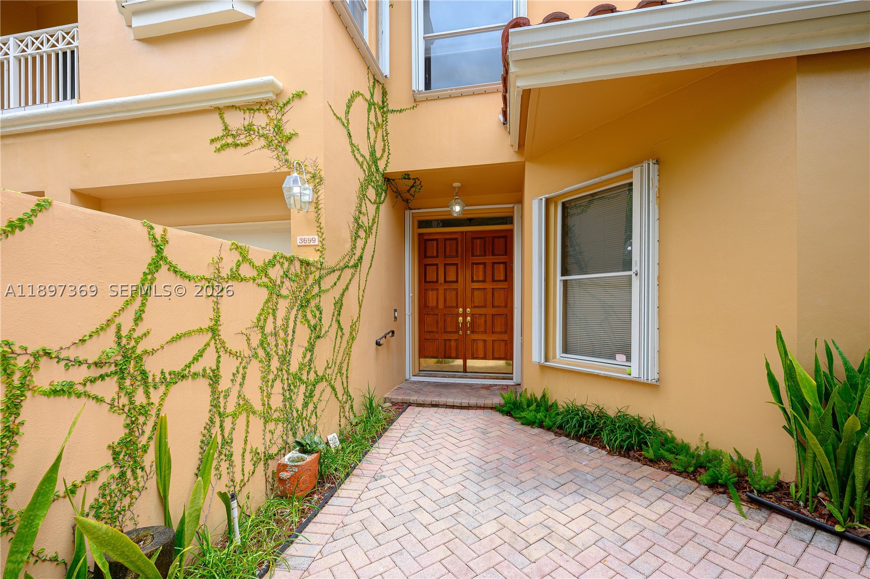3699 NE 208th Ter, Aventura FL 33180