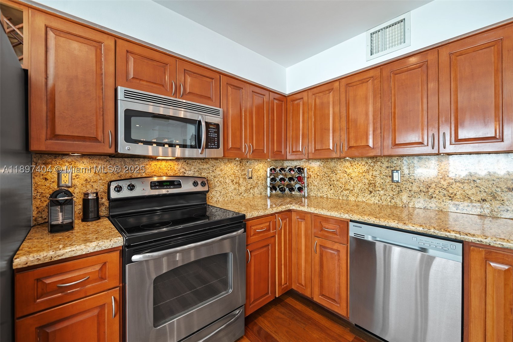 261 Navarre Ave #A-3, Coral Gables FL 33134