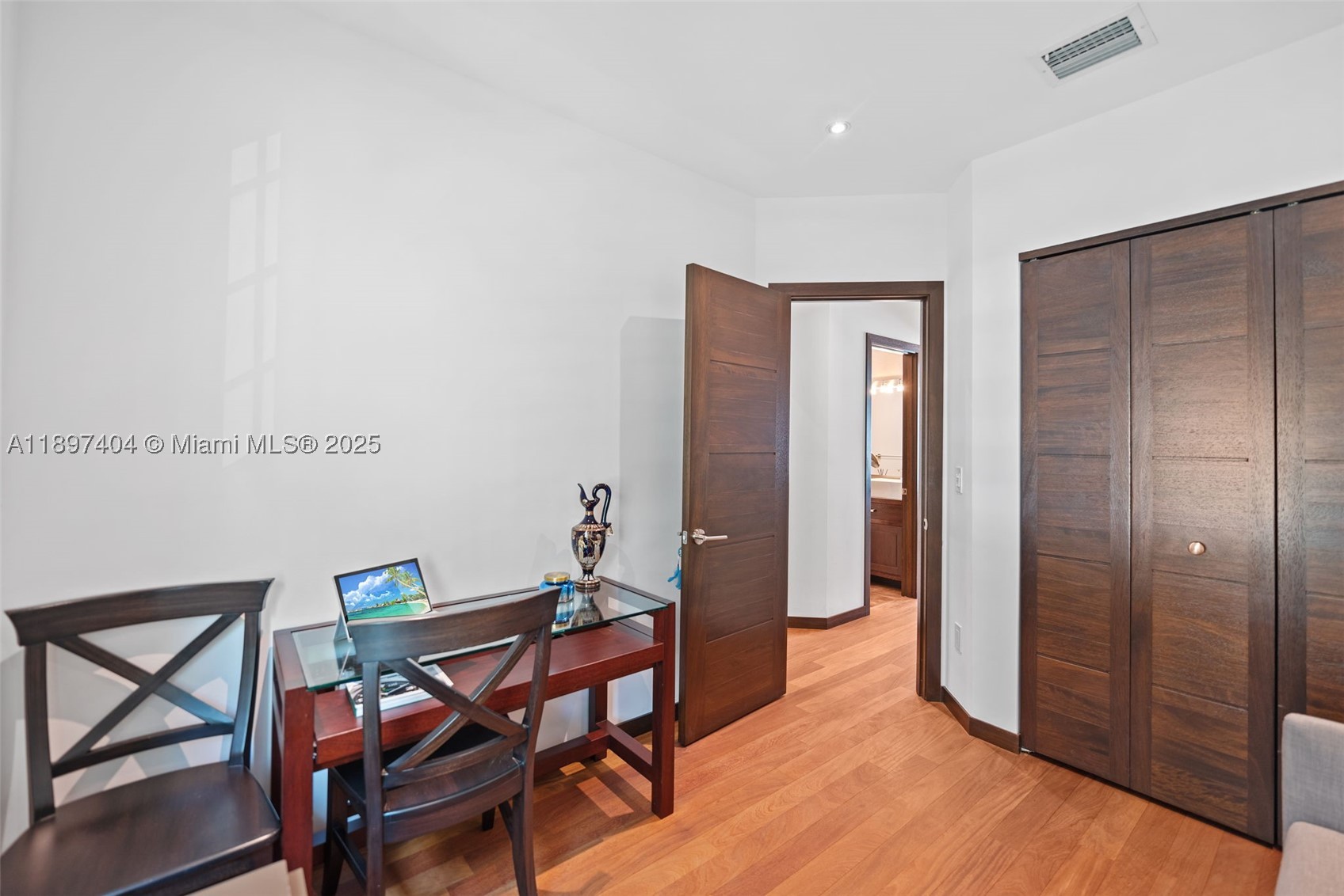 261 Navarre Ave #A-3, Coral Gables FL 33134