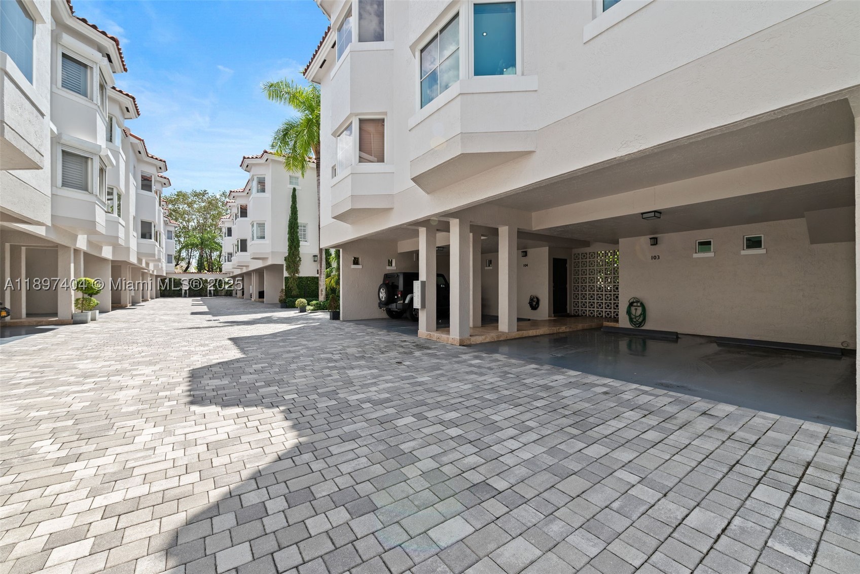 261 Navarre Ave #A-3, Coral Gables FL 33134