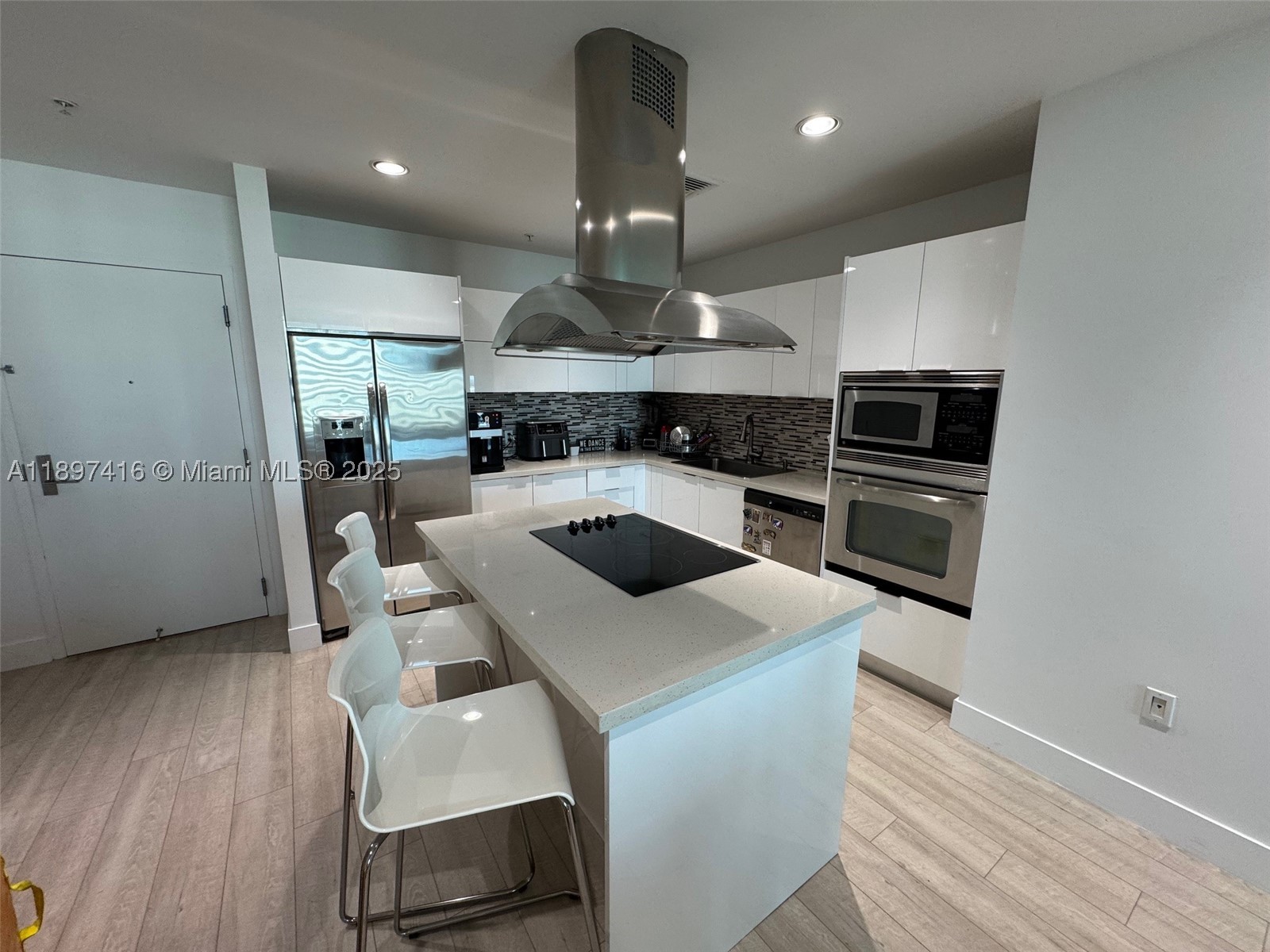 7928 East Dr #1202, North Bay Village FL 33141