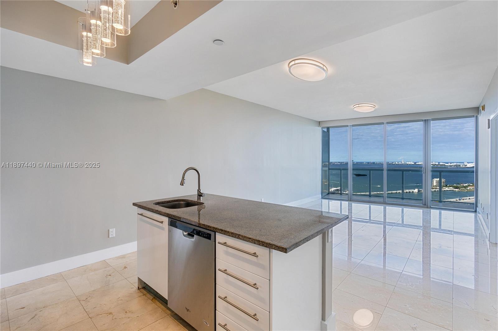 888 Biscayne Blvd #4311, Miami FL 33132