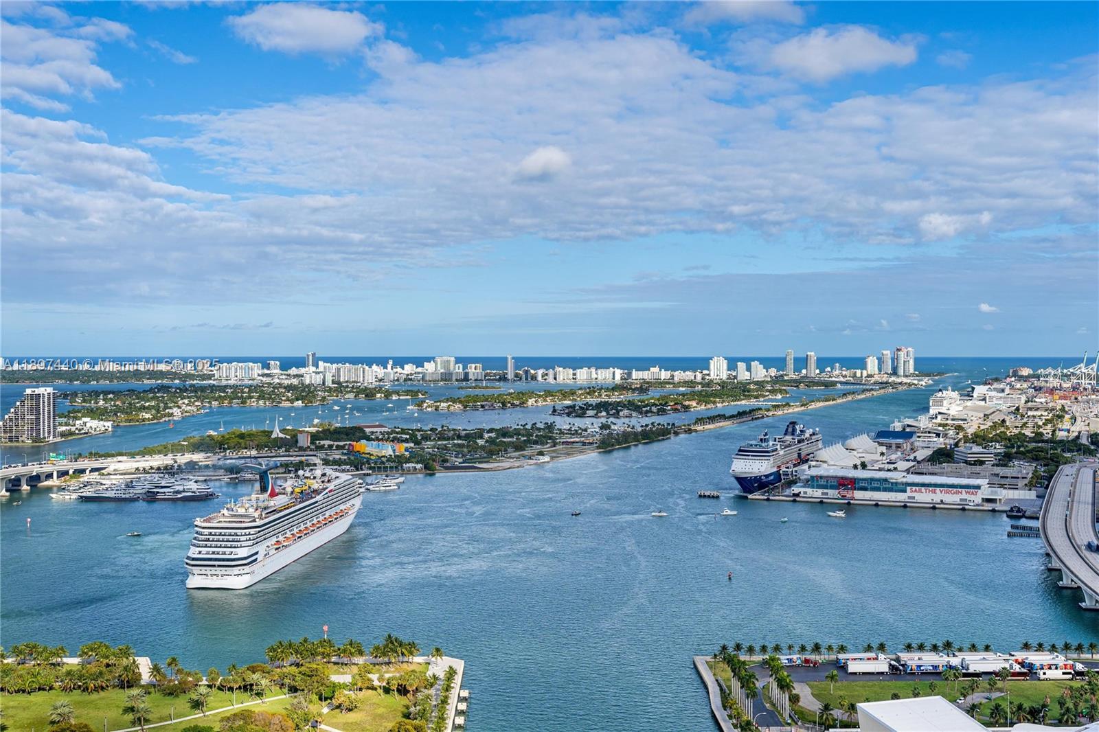 888 Biscayne Blvd #4311, Miami FL 33132