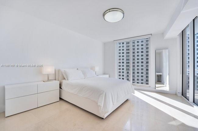 901 Brickell Key Blvd #1902, Miami FL 33131