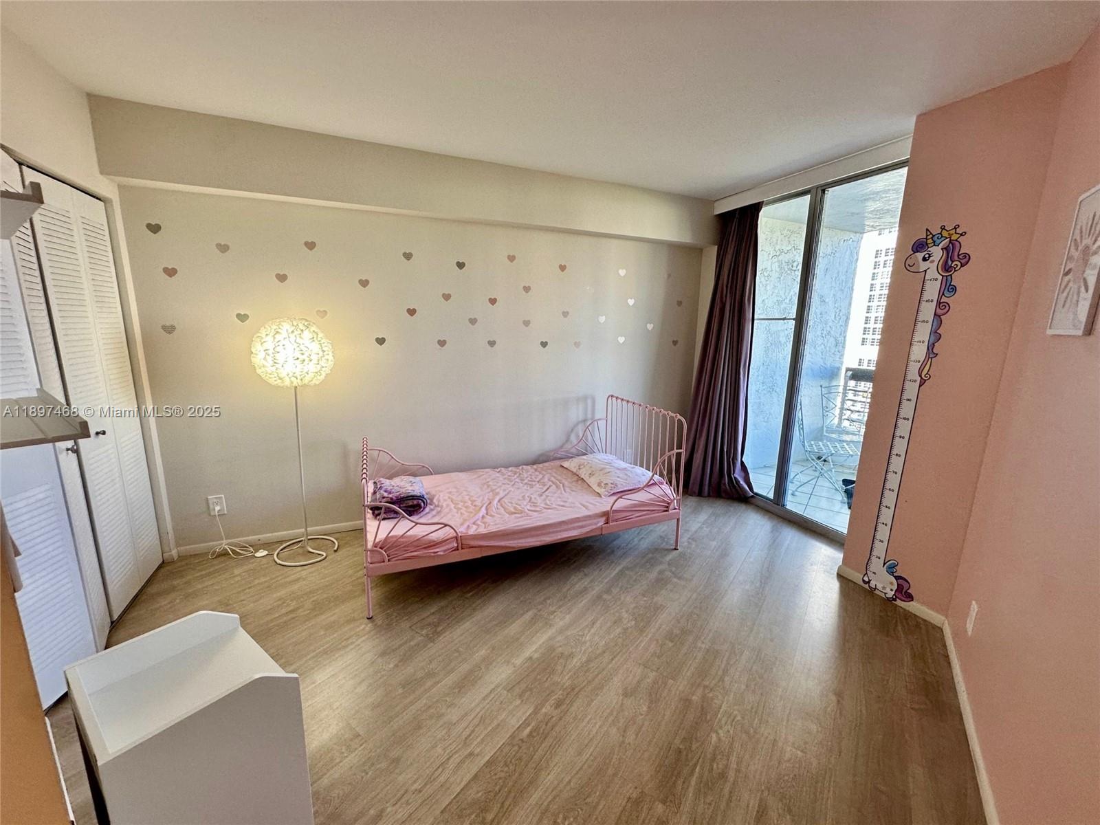 3600 NE Mystic Pointe Dr #1510, Aventura FL 33180