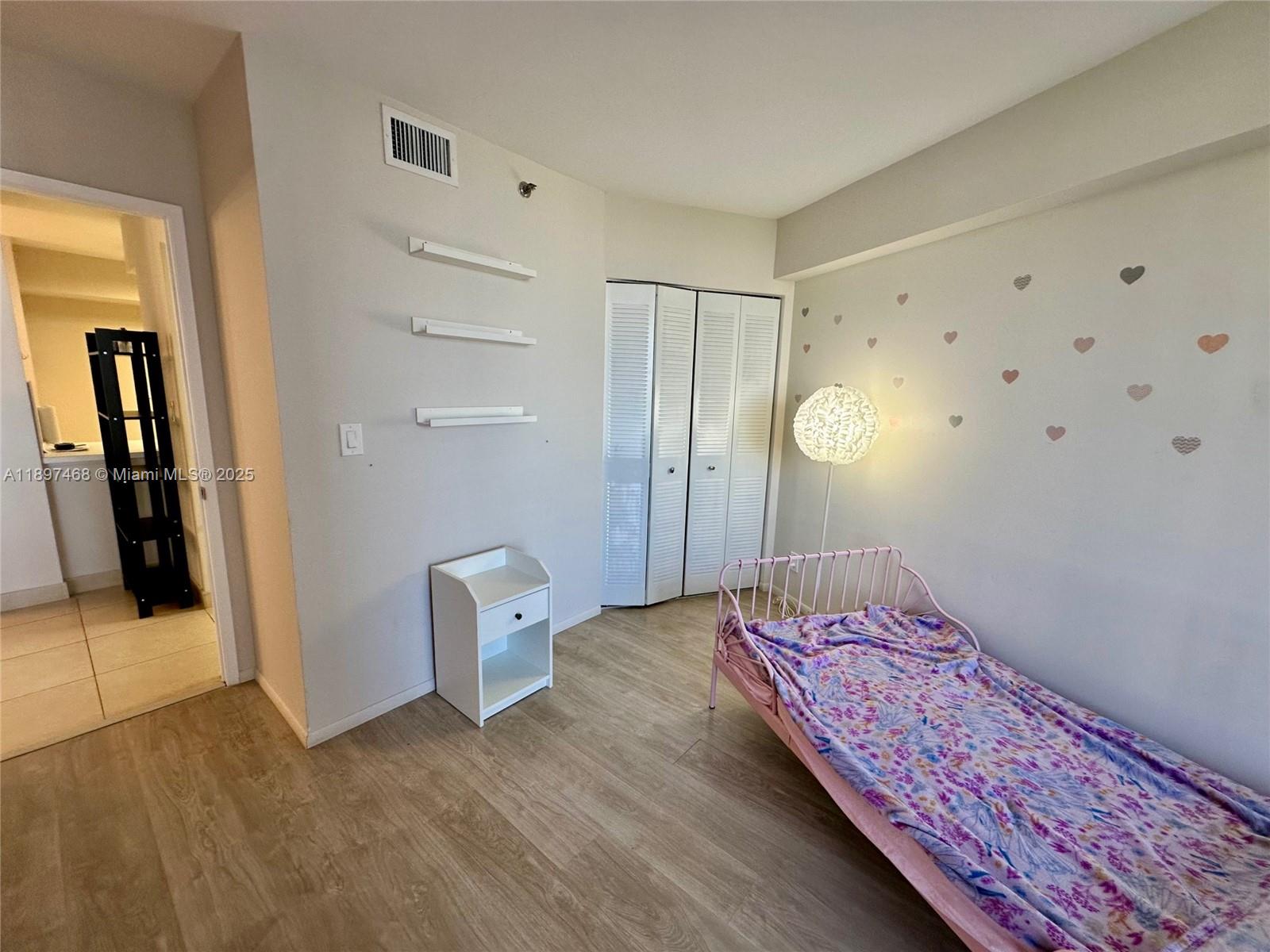 3600 NE Mystic Pointe Dr #1510, Aventura FL 33180