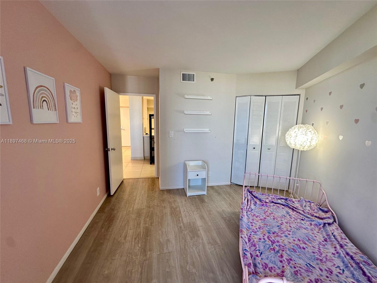 3600 NE Mystic Pointe Dr #1510, Aventura FL 33180