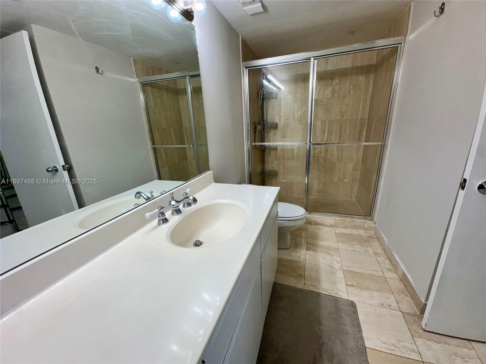 3600 NE Mystic Pointe Dr #1510, Aventura FL 33180