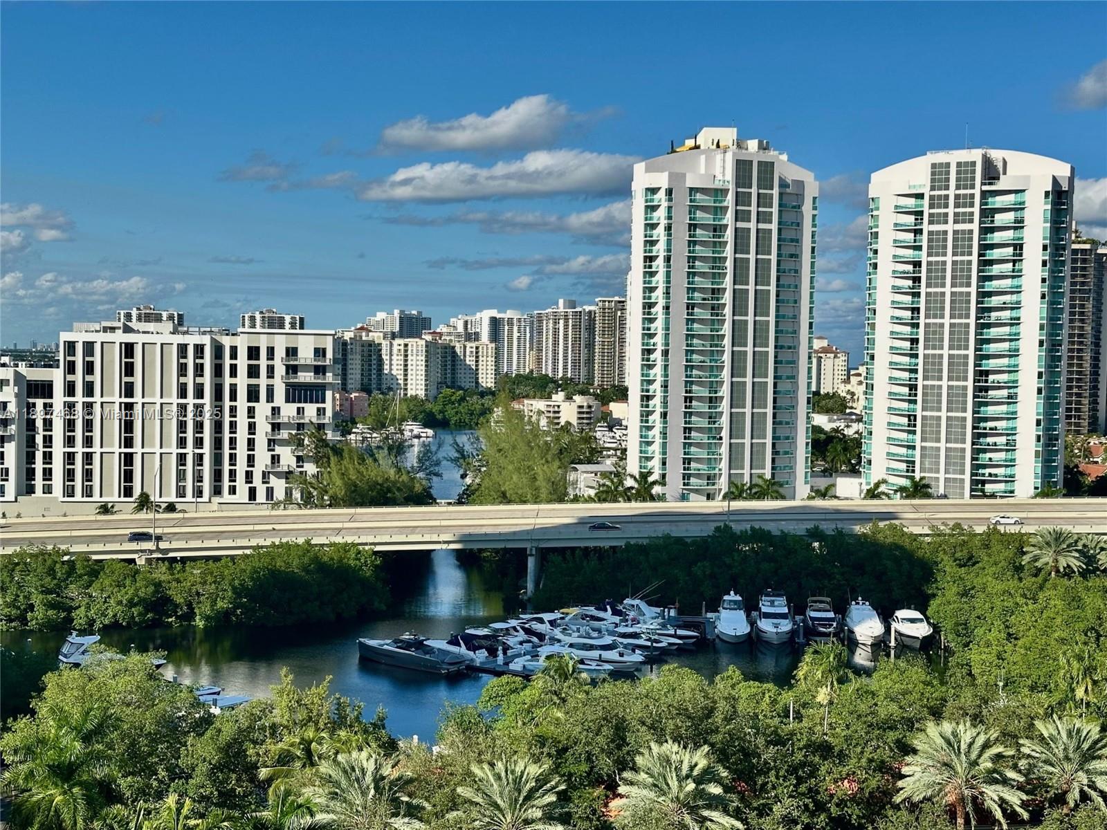3600 NE Mystic Pointe Dr #1510, Aventura FL 33180