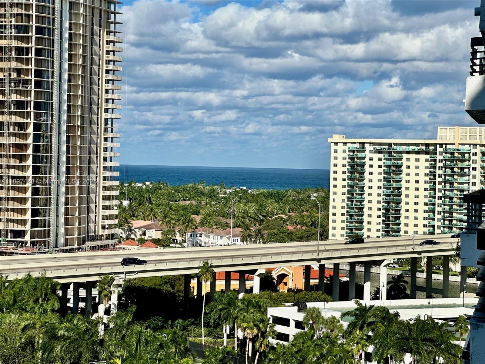 3600 NE Mystic Pointe Dr #1510, Aventura FL 33180