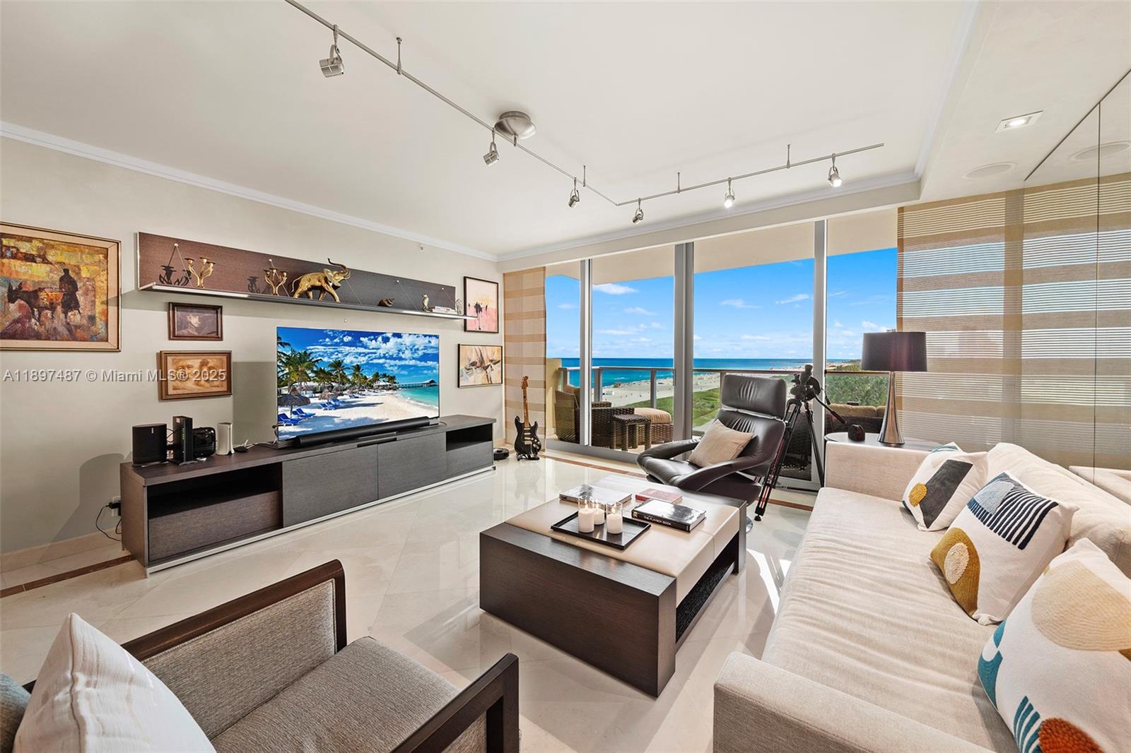 1455 Ocean Dr #1003, Miami Beach FL 33139