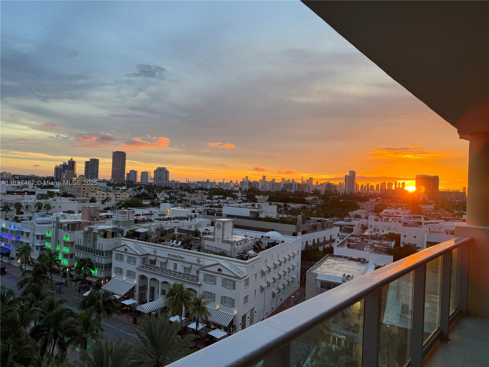 1455 Ocean Dr #1003, Miami Beach FL 33139