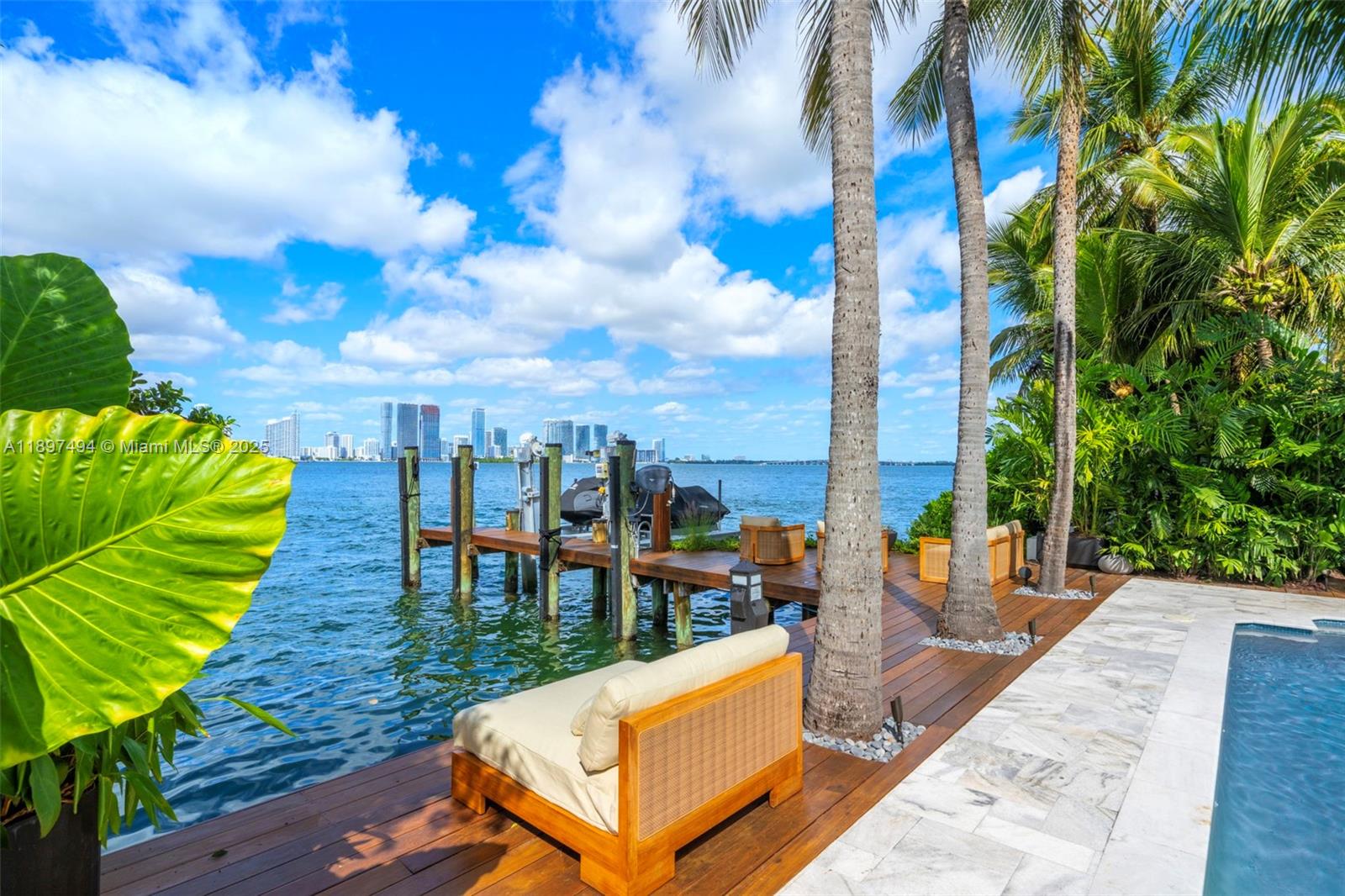 244 W San Marino Dr, Miami Beach FL 33139