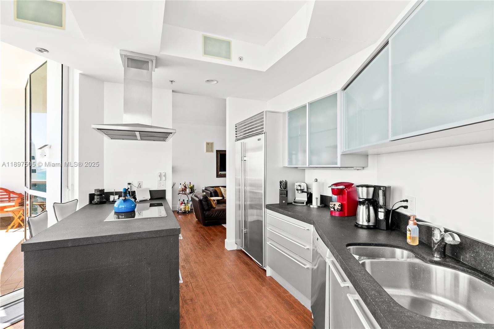 18201 Collins Ave #4209, Sunny Isles Beach FL 33160