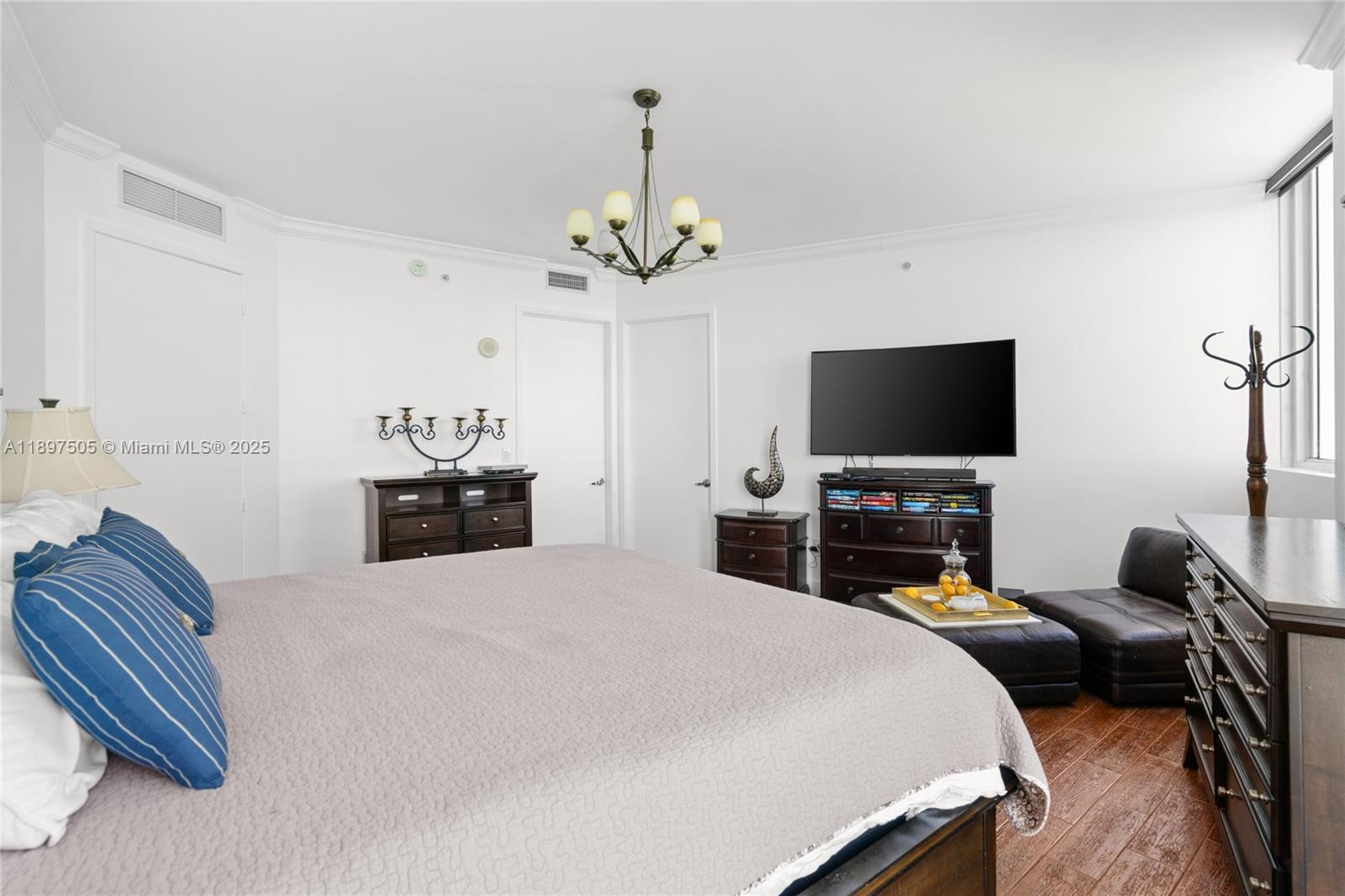 18201 Collins Ave #4209, Sunny Isles Beach FL 33160